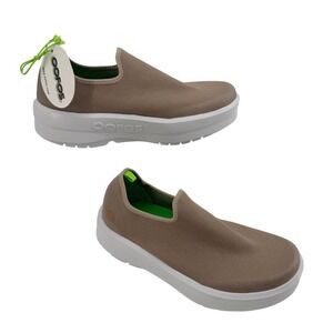 OOFOS OOmega Eezee Women 8.5 Taupe Recovery Slip On Platform Shoes Walking